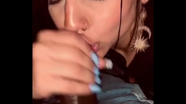 Uber driver gets a tip, a warm mouth to put his cock and load in