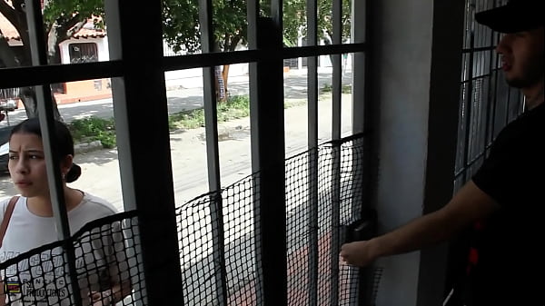 Fodendo a cadela da minha vizinha porque o marido dela está fora HISTÓRIA COMPLETA