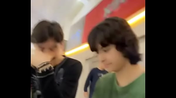 Egy srác elmeséli a pornós történetét