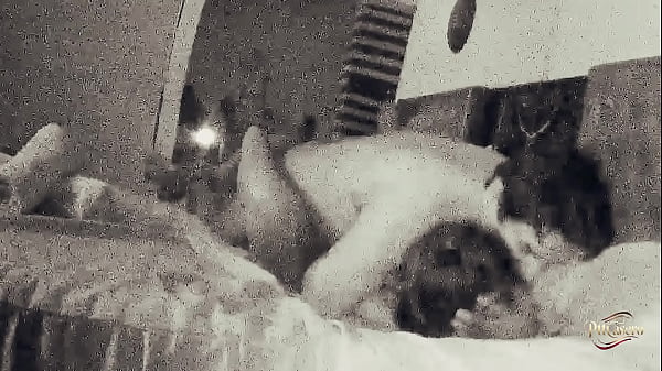 Missionary sex at the hotel Thumbnail