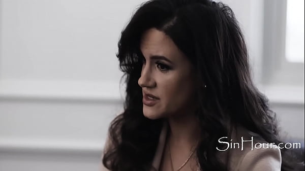 Pregnant Teen Gets Stuck Between Nudist - Penny Barber, Laney Grey