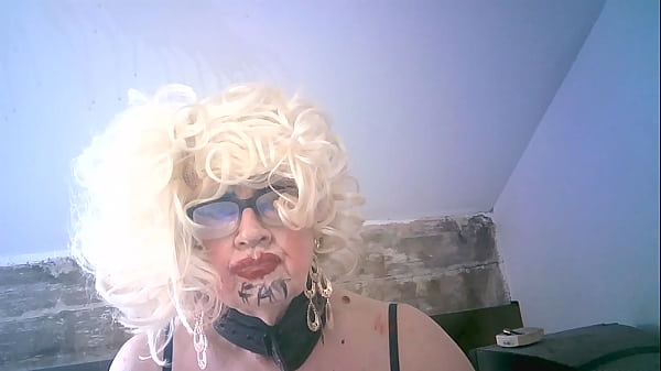 Disgusting old bimbo fag whore Sarah fucks her cunt arsehole with cig holder, before putting in her  mouth and smoking