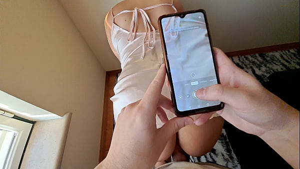 Tricking my friend's mom into thinking she was on a photo shoot