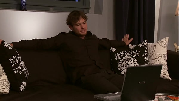 Fucking hot milf secretary Isis Love