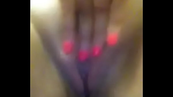 pretty milf pussy Thumbnail