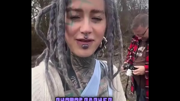 Nos bastidores da minha sessão de fotos com rene nordmann@Estava super frio, mas fizemos algumas fotos! Você consegue identificá-las...