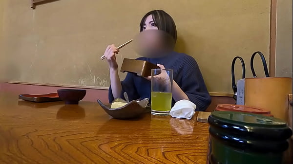 やらせなし完全リアル【個人撮影】【隠し撮り】ショートヘア似合いすぎ神美人28歳　エステティシャン若妻　 旦那とセックスレスで浮気密会　 昼顔一部始終