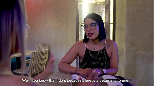 My stepmother trains me how to fuck! MILF and Teenie Colombian threesome with a stranger they met at the restaurant! Naty Delgado, Kylei Ellish & Pipeboy1