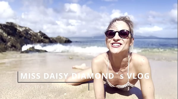 SFW Diamond Blue beach FUN Thumbnail