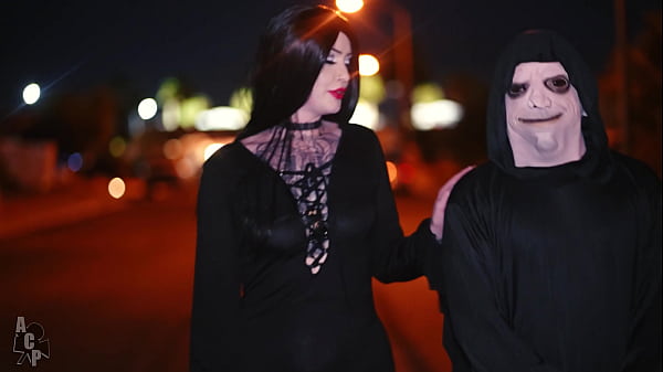 Goth PAWG Morticia Cheats on Gomez with uncle Fester Thumbnail