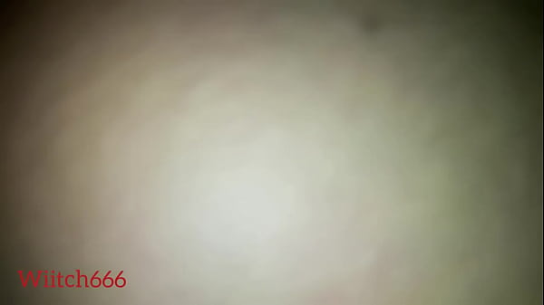 Ex veio fazer visitinha e fiquei toda meladinha. Safado arrombou meu cu e gozou dentro. COMPLETO NO RED