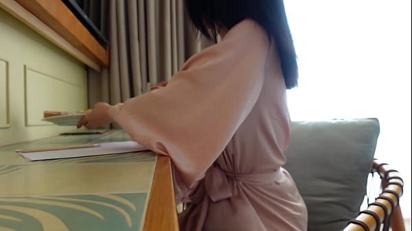 CHEATED on wife with her STEPSISTER! Quick fuck while she in shower