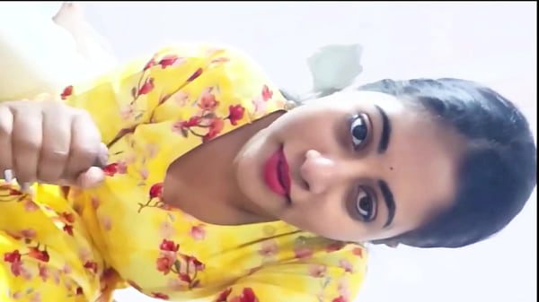 Gostosa gosta de fazer sexo com homem experiente