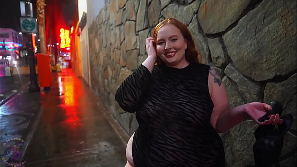 Mia Dior Gets Fucked Insanely After Leaving The Freemont Experience In Las Vegas By A Rather Dashing Clown