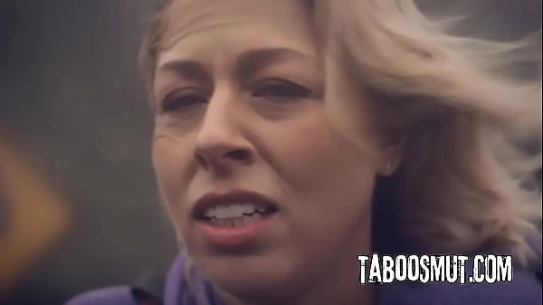 Middle Of Nowhere – Zoey Monroe