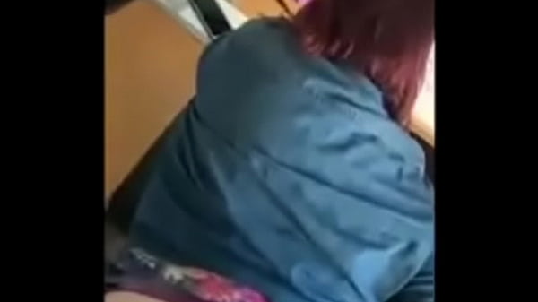 Cogiendo en el trabajo