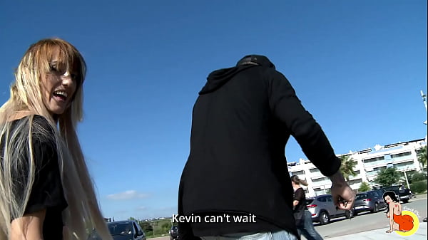 Slim blonde chick gets assfucked outdoor