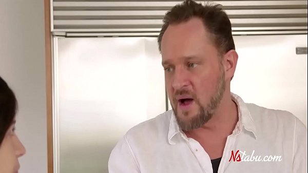 She Walks Into The Shower & Swallows His Cock- Shocked Step Dad Is In A Dilemma