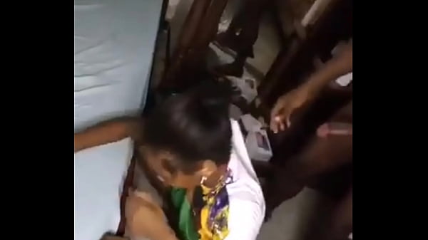 Elle voulait que se sois romantique ! Or mon travail c'est défoncés les petites pute