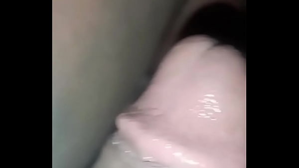 Cunhada novinha gozando no meu pau