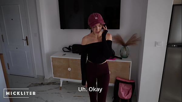 The pizza girl ate my pizza and wanted to run away. I made her suck