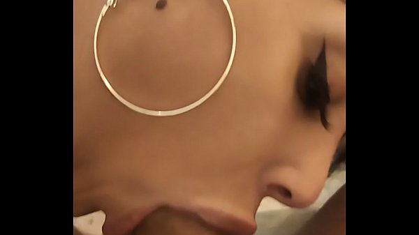 Fellatio met buikspuit 12