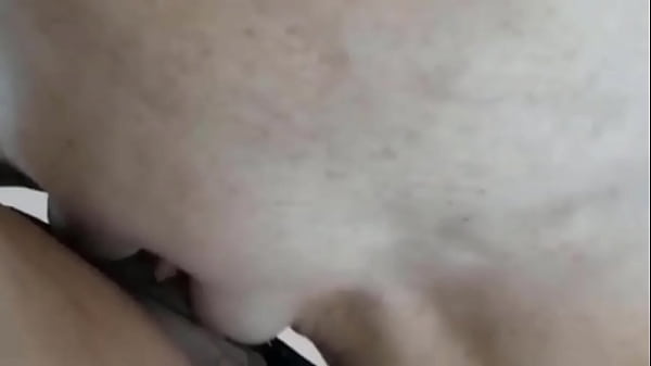 GORDO COÑO BOMBEA POLLA DURA
