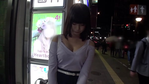 Seriamente flirty, primeiro tiro. 828 Titty Fuck Service Aproveite o sexo com um sorriso Chihiro-chan