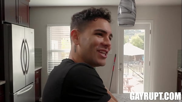 Sneaky STepbro Trevor Harris, Damian Night