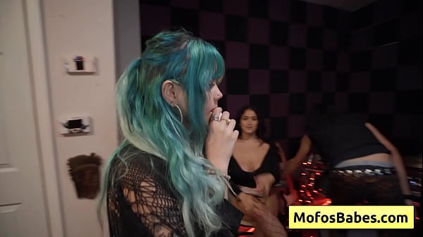 Natural busty teen brunette enjoy big loads of hot cum on her pretty face - Nia Bleu, Brett Maker