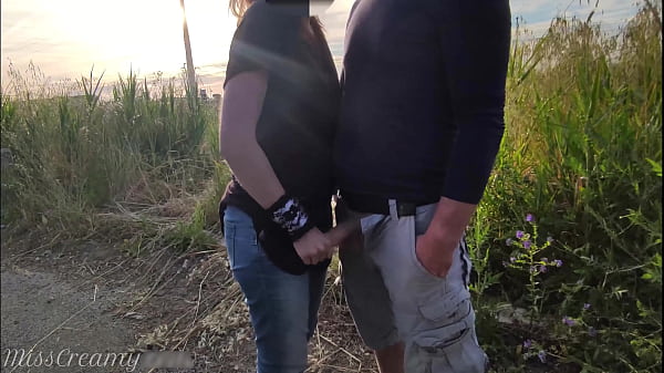 Dick flash - A girl caught me jerking off in a public Park and help me cum 4K - MissCreamy