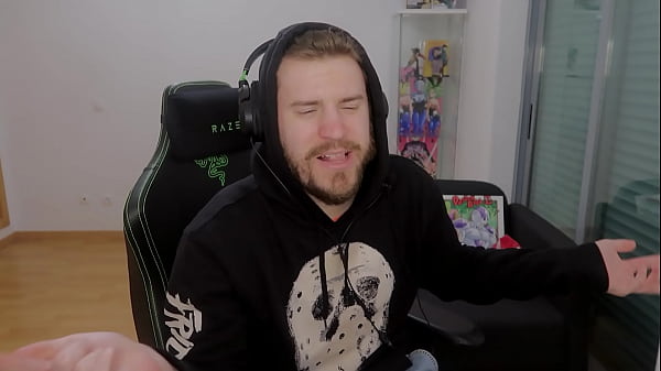 I Played The Wrong Five Night's At Freddy's (FNAF Nightshift) [Uncensored]