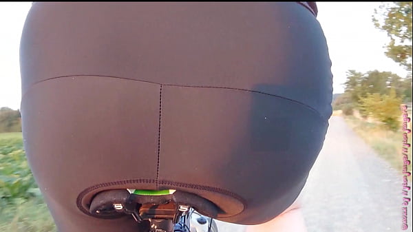 Sexy bottom on the bike saddle Thumbnail