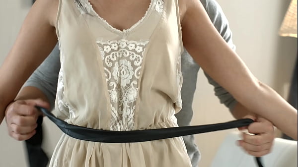 Dark-haired babe in white panties blows her BF before letting him fuck her asshole Thumbnail