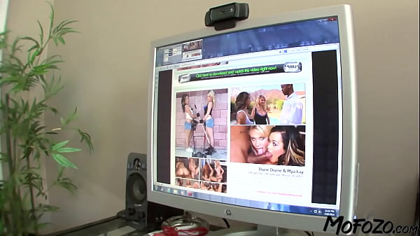 MOFOZO.com – Slender Fledgling Is Fucking With A Big Wood