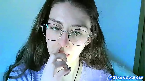 LIVE FETISH PLAY SNOTS & NOSE Thumbnail