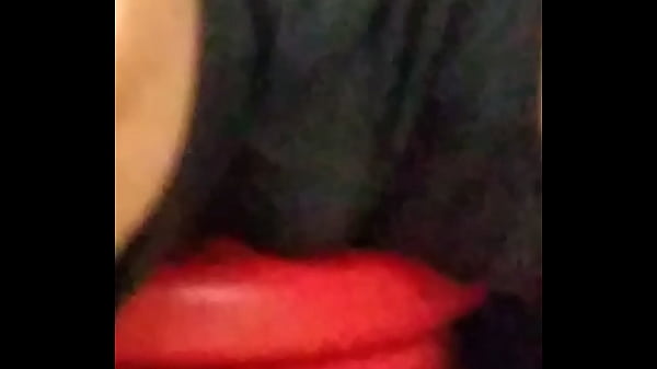 Entrenador Julio y su gran paquete.