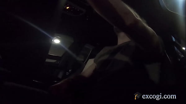 21yo Wet Hottie Winter Bell Opens Her Legs In The Middle Of The Road!