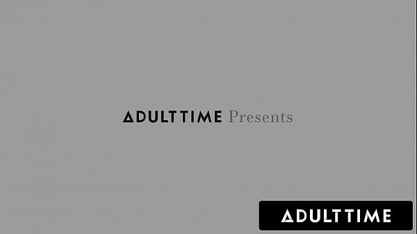 ADULT TIME - How Women Orgasm With Casey Calvert