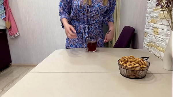 Couldn't resist fucking a hot stepmom in his father's bed