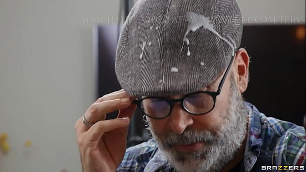 Interview And Screw.Sofia Lee / Brazzers  / stream full from www.zzfull.com/terv