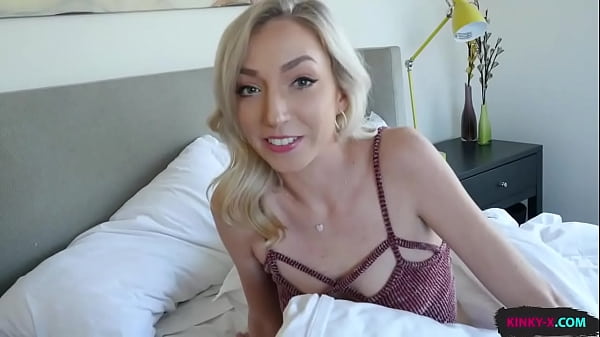I loved drilling that tight pussy my stepsister and making her moan of pleasure - Zoe Parker