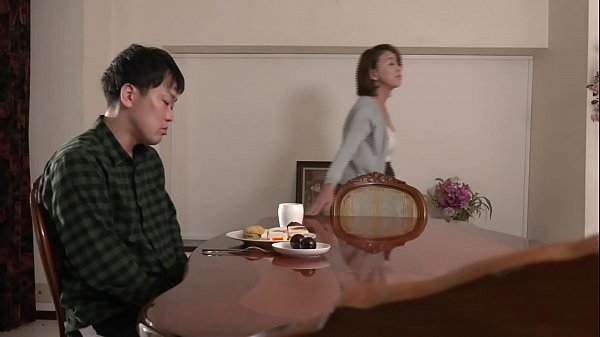 抜かずの六発中出し 密着交尾 青井マリ