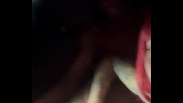 Botei minha madrasta para chupar e fodi a putinha no estacionamento