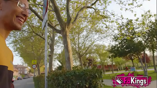 Desperate mommy Perla Brites wants to have sex with her young neighbor!