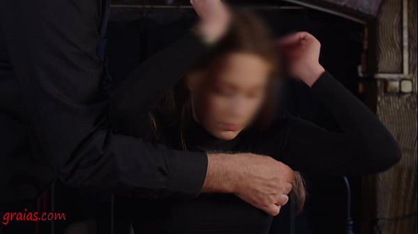 Amateur Tiny Babe is Screaming as Her Soles Caned