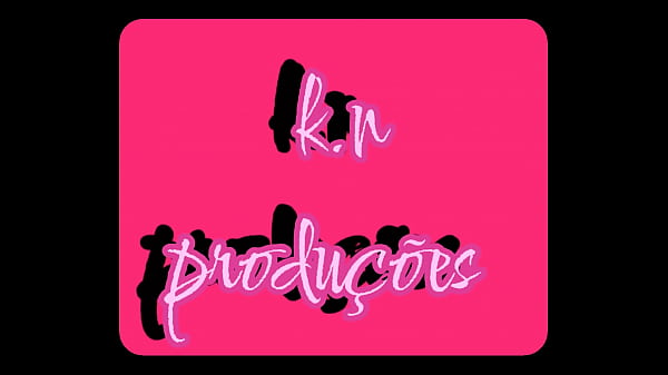 Um amigo do meu marido veio parabenizar ele e acabei caindo de boca