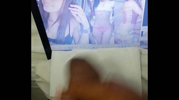 tributo a mi vecina dayis bukkake [ Duration: 00:45 ]