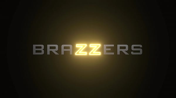 My Mistress In Jeans - Azul Hermosa / Brazzers  / stream full from www.brazzers.promo/mist