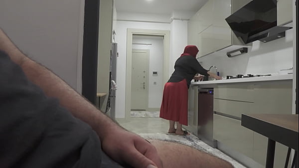 Caught jerking off while watching my Huge ass Hijab Stepmom.